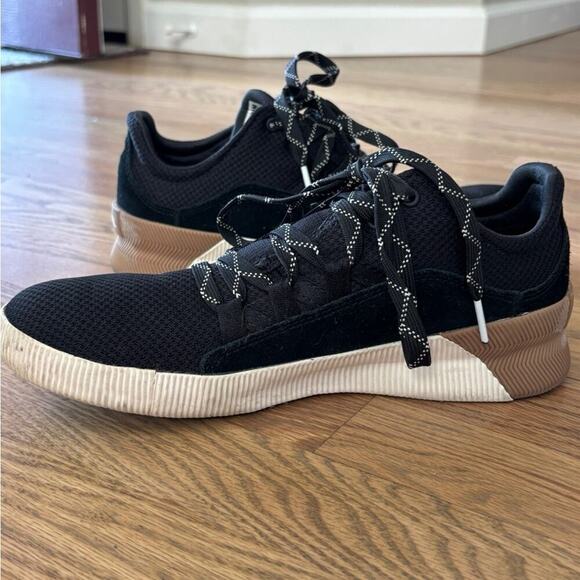 SOREL Women's Out N About Plus Black Waterproof Sneakers Size 7.5 - Picture 2 of 10